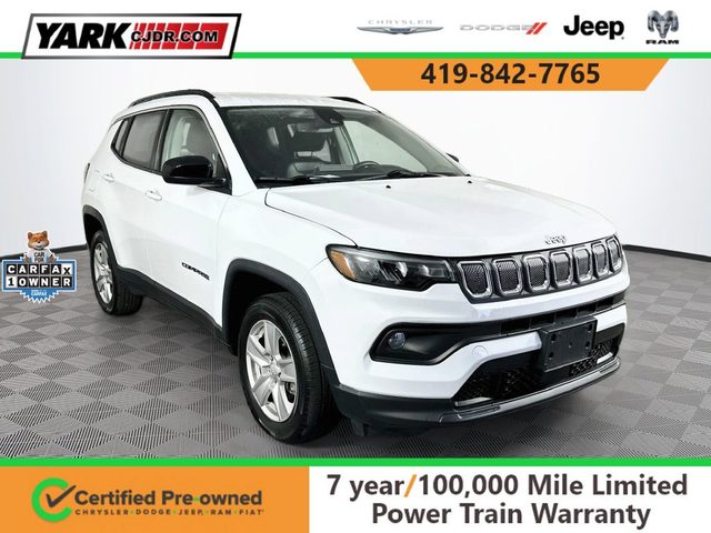 2022 Jeep Compass Latitude 4WD photo