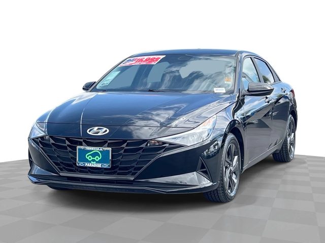 2023 Hyundai Elantra Blue FWD photo