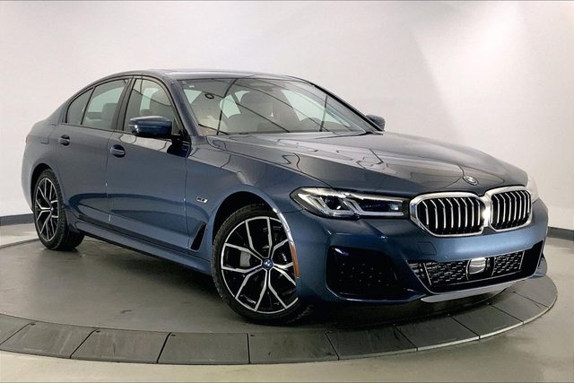 2023 BMW 5 Series 530e xDrive AWD photo