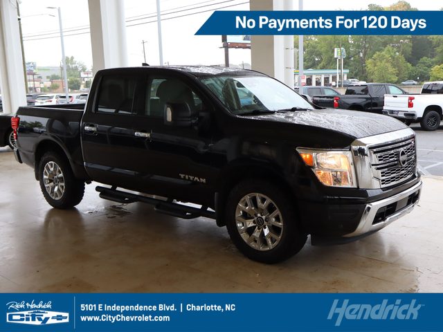 2023 Nissan Titan SV 4WD photo
