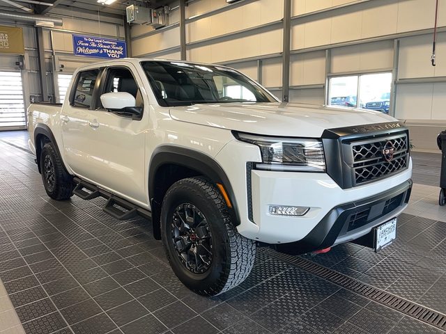2023 Nissan Frontier PRO-4X 4WD photo