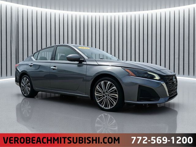 2023 Nissan Altima 2.5 SL AWD photo
