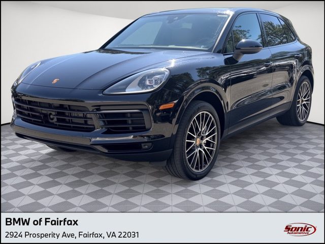 2023 Porsche Cayenne  AWD photo