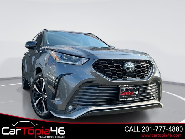 2022 Toyota Highlander XSE AWD photo