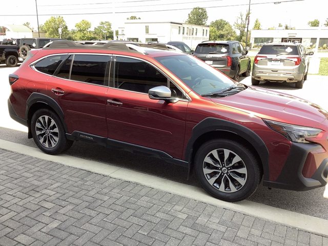 2023 Subaru Outback Touring XT AWD photo