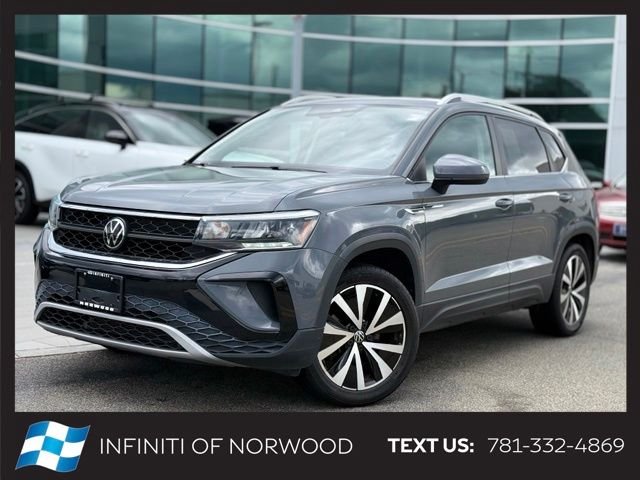 2023 Volkswagen Taos SE AWD photo