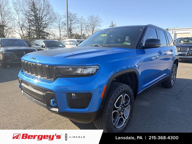 2022 Jeep Grand Cherokee Trailhawk 4WD photo