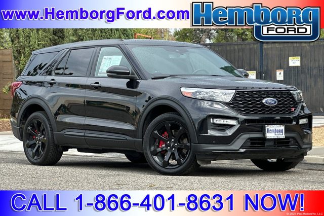 2022 Ford Explorer ST 4WD photo