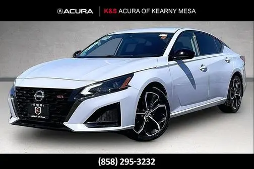2023 Nissan Altima 2.5 SR FWD photo