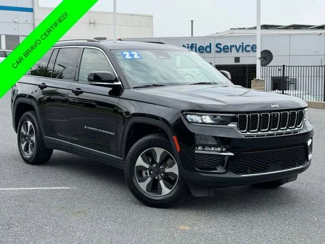 2022 Jeep Grand Cherokee 4WD photo