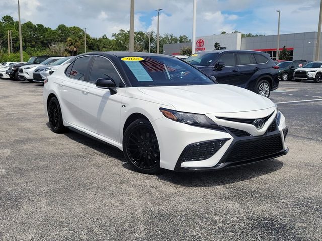2023 Toyota Camry SE FWD photo
