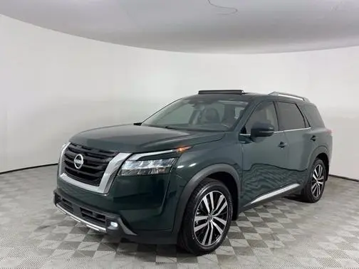 2023 Nissan Pathfinder Platinum 4WD photo