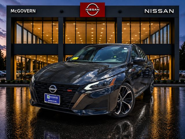 2023 Nissan Altima 2.5 SR AWD photo