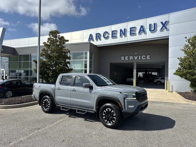 2023 Nissan Frontier PRO-X RWD photo