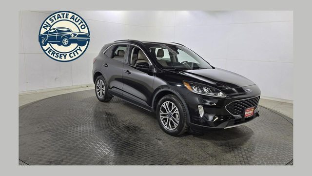 2021 Ford Escape SEL AWD photo