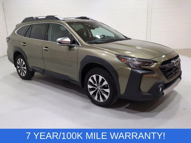 2023 Subaru Outback Touring AWD photo