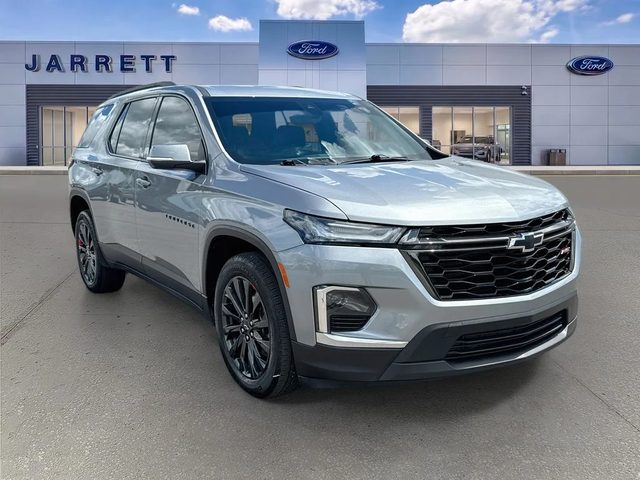 2023 Chevrolet Traverse RS FWD photo