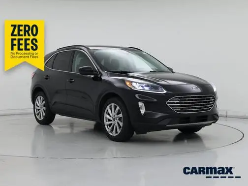 2022 Ford Escape Titanium AWD photo