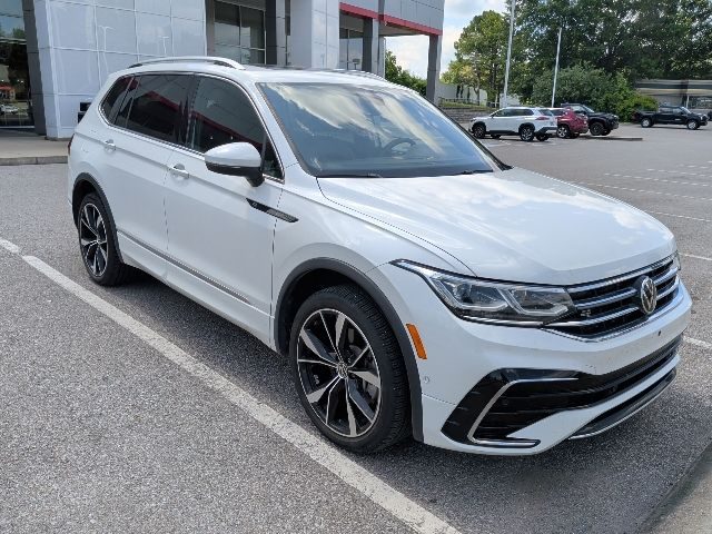 2022 Volkswagen Tiguan SEL R-Line AWD photo