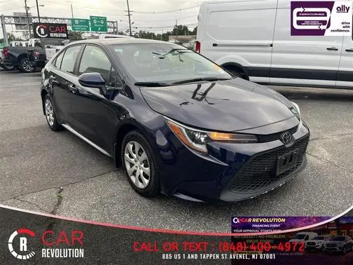 2022 Toyota Corolla LE FWD photo