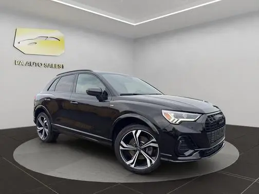 2023 Audi Q3 S line Premium Plus AWD photo
