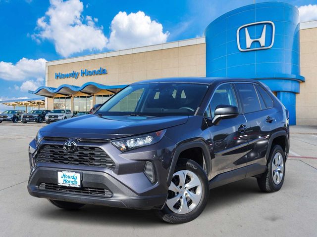 2022 Toyota RAV4 LE FWD photo