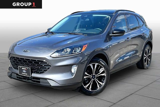 2022 Ford Escape SEL AWD photo