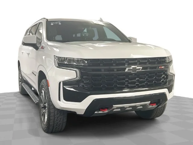 2023 Chevrolet Suburban Z71 4WD photo
