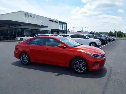 2023 Kia Forte LXS FWD photo