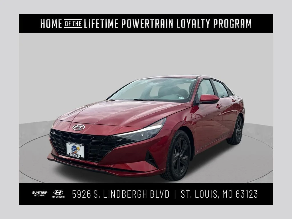 2023 Hyundai Elantra SEL FWD photo