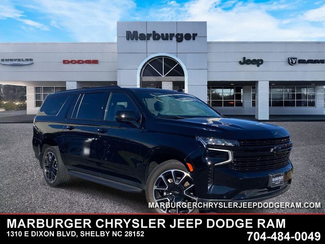2022 Chevrolet Suburban RST 4WD photo