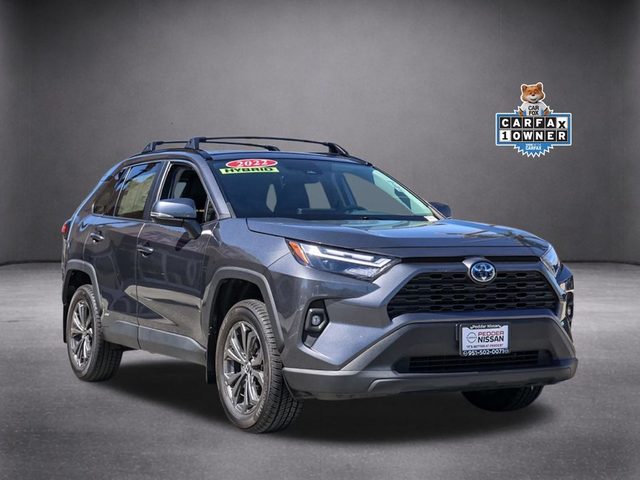 2022 Toyota RAV4 Hybrid XLE Premium AWD photo