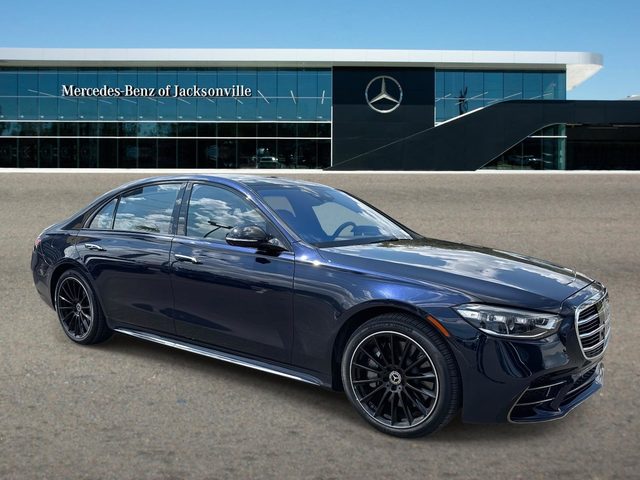 2023 Mercedes-Benz S-Class S 500 AWD photo