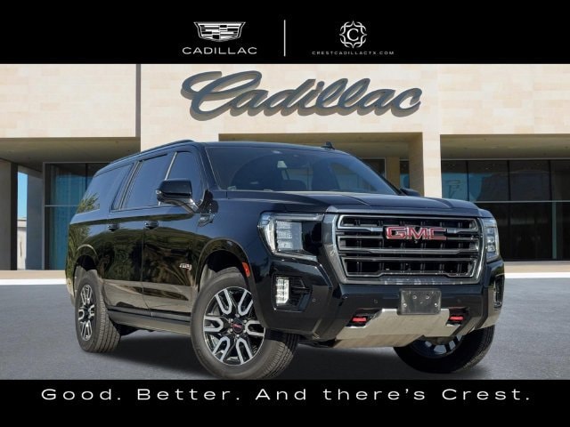 2023 GMC Yukon XL AT4 4WD photo