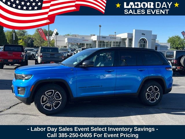 2022 Jeep Grand Cherokee Trailhawk 4WD photo