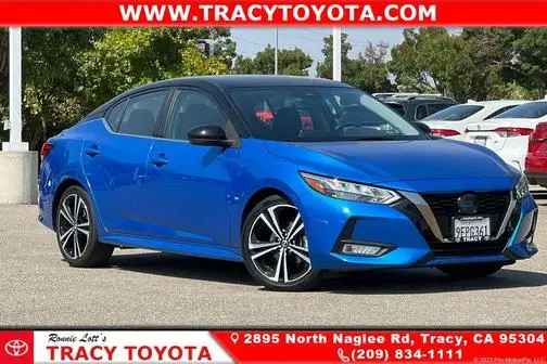 2022 Nissan Sentra SR FWD photo