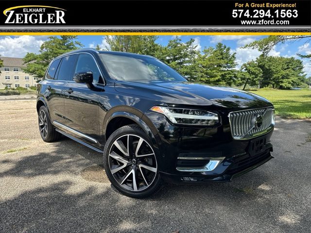 2023 Volvo XC90 Plus AWD photo
