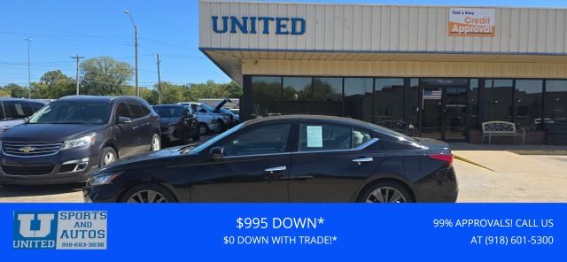 2020 Nissan Altima 2.0 Platinum FWD photo