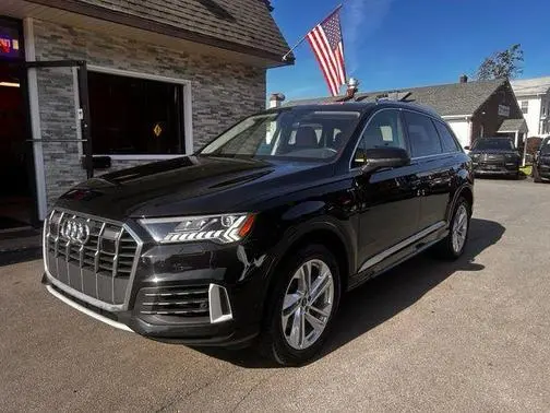 2023 Audi Q7 Premium Plus AWD photo