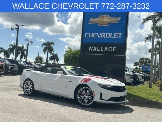 2023 Chevrolet Camaro LT1 RWD photo