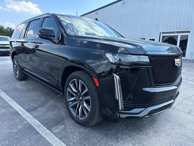 2023 Cadillac Escalade ESV 4WD Sport Platinum 4WD photo