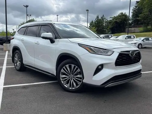 2023 Toyota Highlander Platinum AWD photo