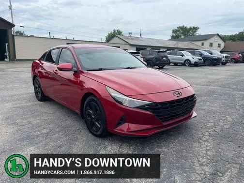 2023 Hyundai Elantra SEL FWD photo
