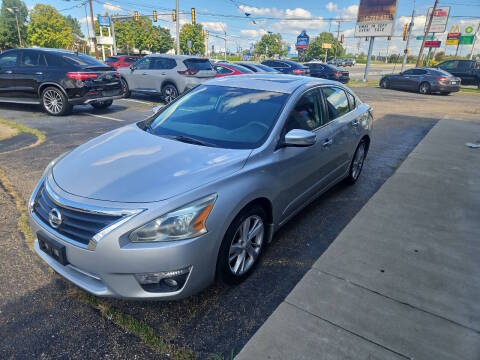 2015 Nissan Altima 2.5 SV FWD photo