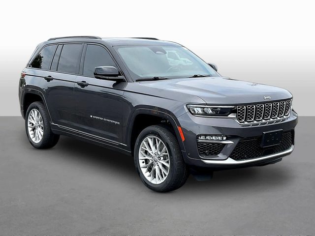 2022 Jeep Grand Cherokee Summit 4WD photo
