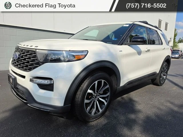 2022 Ford Explorer ST-Line 4WD photo