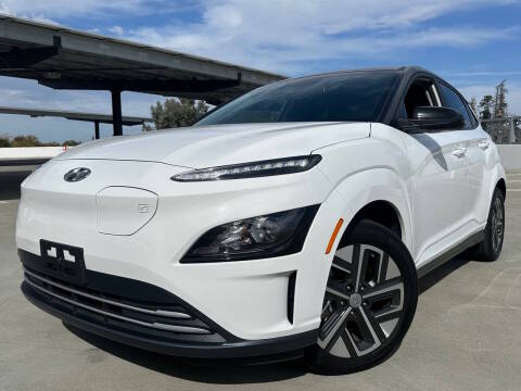 2023 Hyundai Kona SE FWD photo