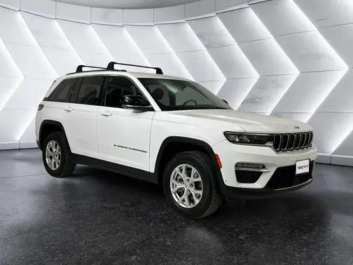 2023 Jeep Grand Cherokee Limited 4WD photo
