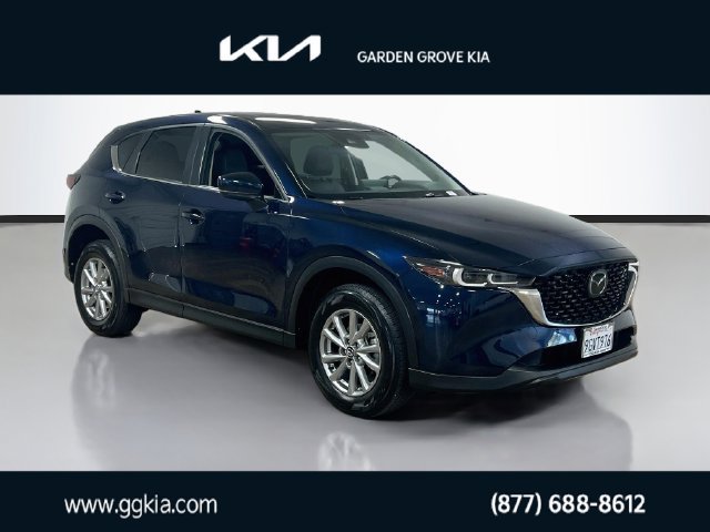 2023 Mazda CX-5 2.5 S Preferred Package AWD photo