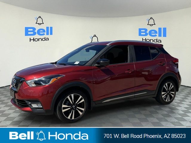 2020 Nissan Kicks SR FWD photo